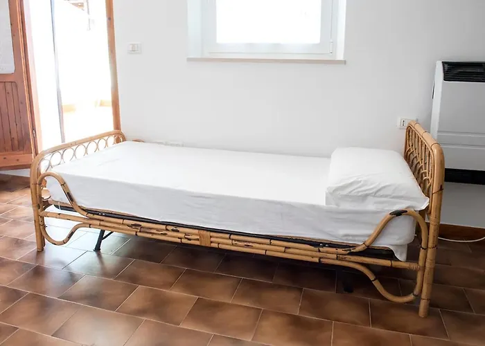 S029 - Sirolo, Deliziosa Mansarda Condizionata Vista Mare Appartamento *